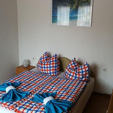 Dunakanyar Bed & Breakfast Göd Esterno foto