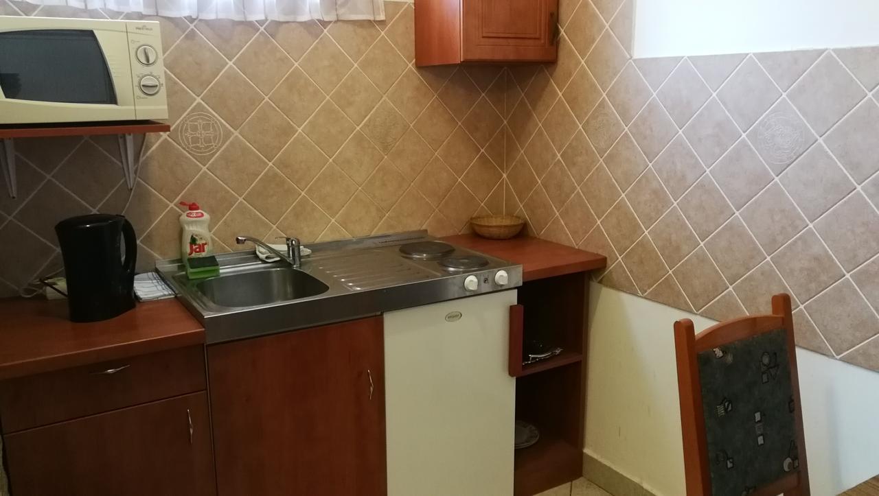 Dunakanyar Bed & Breakfast Göd Esterno foto